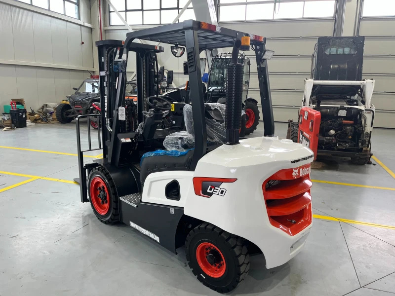 Мотокар Bobcat D30NXP