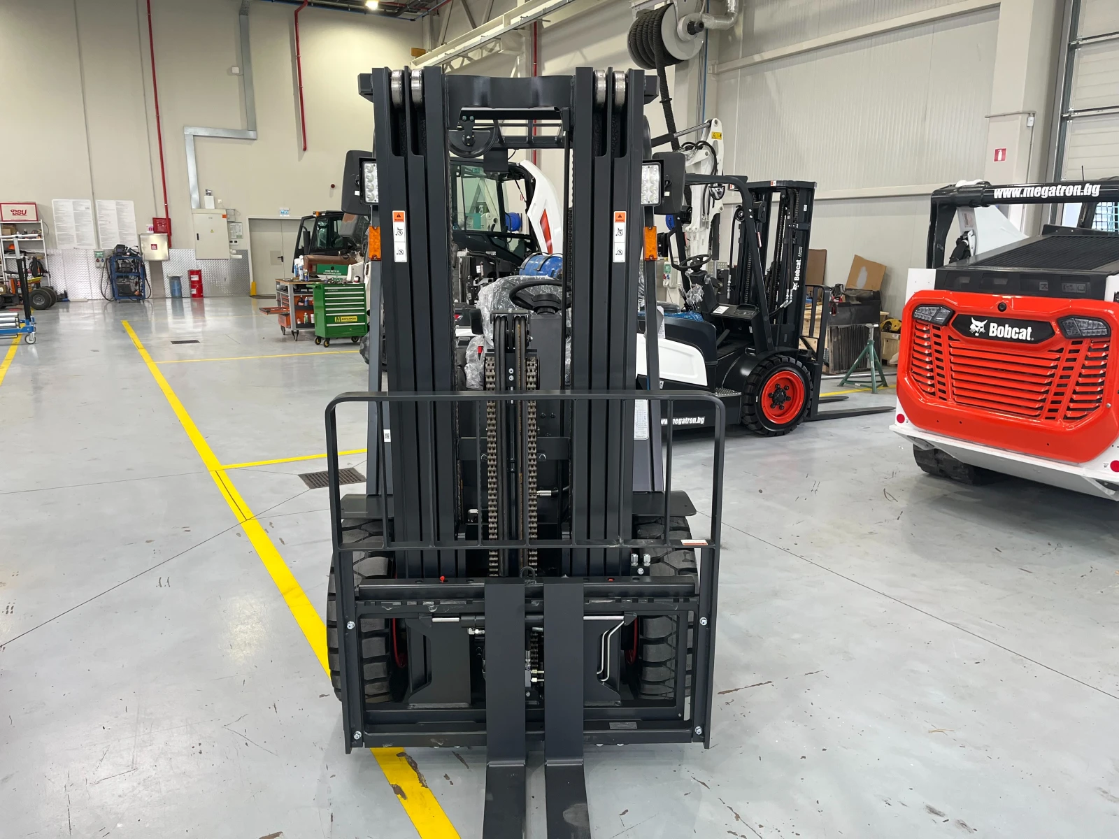 ������� Bobcat D30NXP | Mobile.bg � ����������� 6