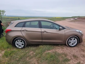 Hyundai I30  Premium 1.6 CRDI АВТОМАТ, снимка 4