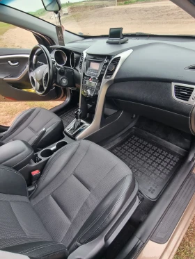 Hyundai I30  Premium 1.6 CRDI АВТОМАТ, снимка 8