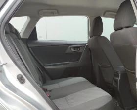 Toyota Auris 1.6VVT-I* 132к.с* , снимка 13