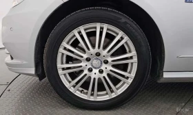 Mercedes-Benz E 300, снимка 5