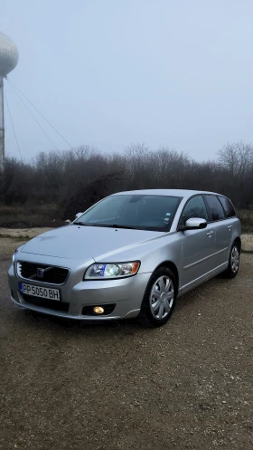 Volvo V50 