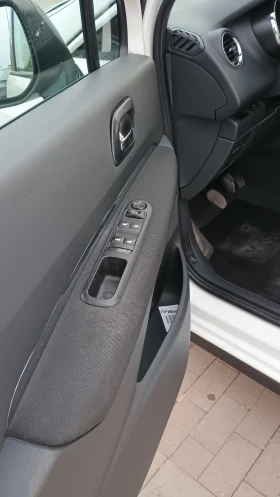 Peugeot 3008 - 3300 € / 6454.24 лв. - 76379337 8