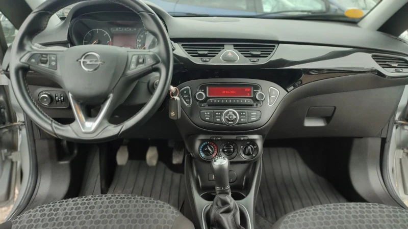 Opel Corsa 1.3.дизел, снимка 12 - Автомобили и джипове - 47434321