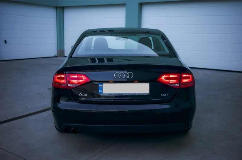 Audi A4 1.8 TFSI, снимка 6 - Автомобили и джипове - 47432838