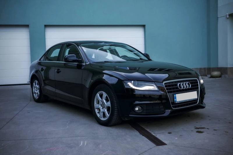 Audi A4 1.8 TFSI, снимка 1 - Автомобили и джипове - 47432838