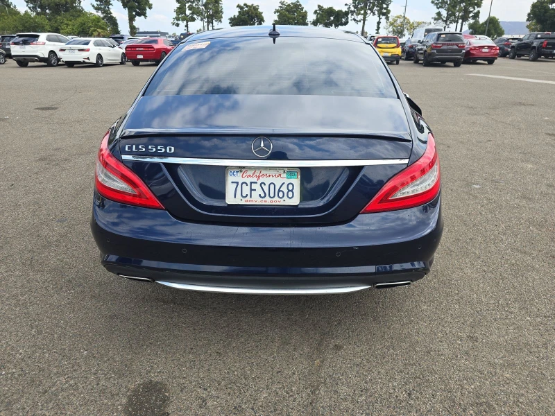 Mercedes-Benz CLS  harman kardon Logic 7* Панорама* Lane Tracking, снимка 5 - Автомобили и джипове - 47561734