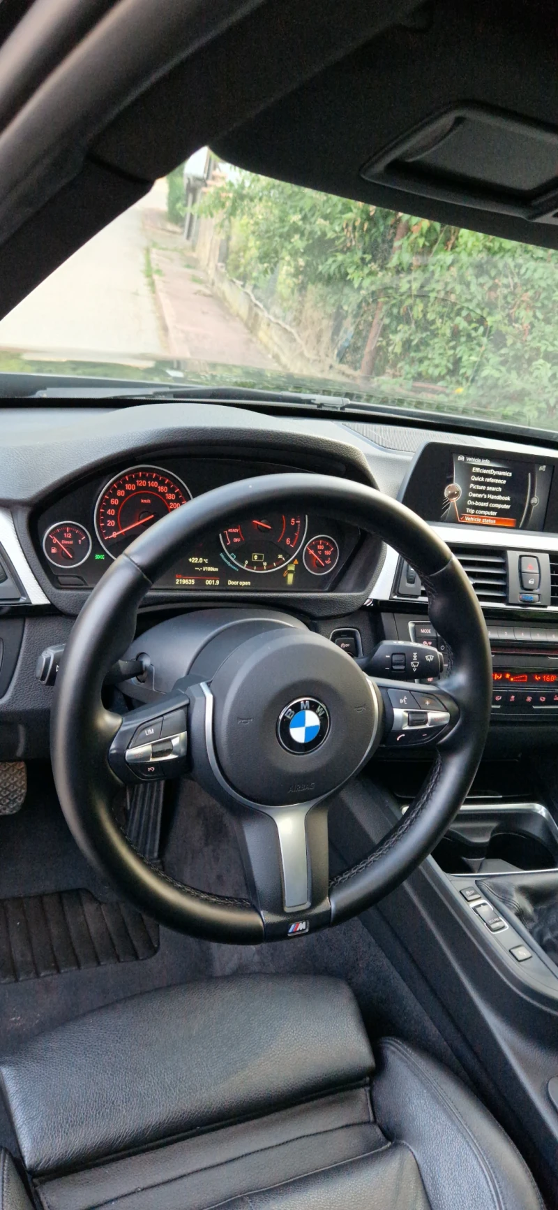 BMW 320 xDrive Touring F31, снимка 9 - Автомобили и джипове - 51045486