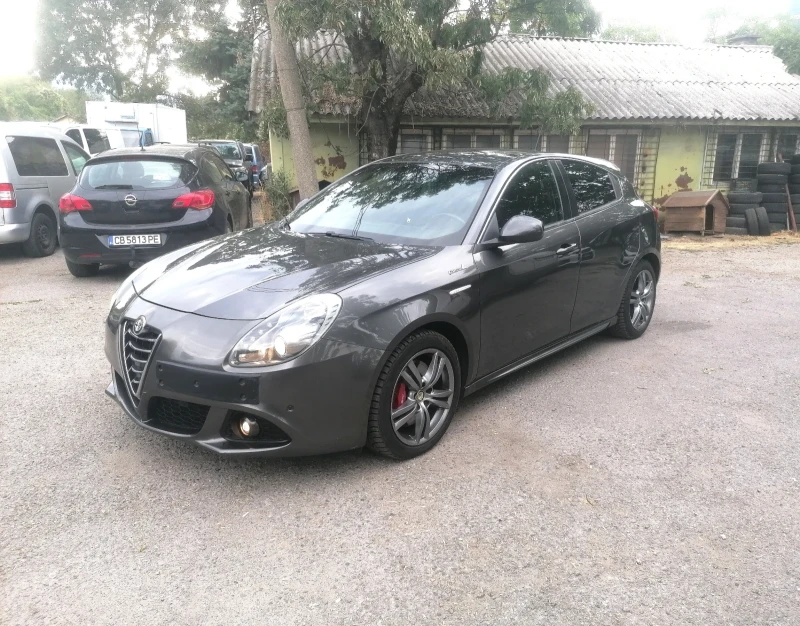 Alfa Romeo Giulietta 1.4 automat QV line, снимка 3 - Автомобили и джипове - 51658798
