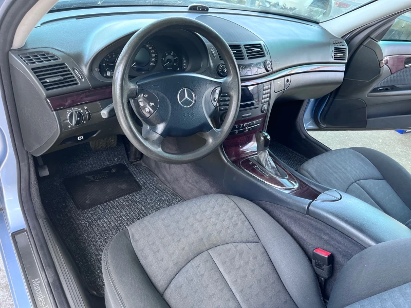 Mercedes-Benz E 270 E270 CDI, снимка 11 - Автомобили и джипове - 51742110