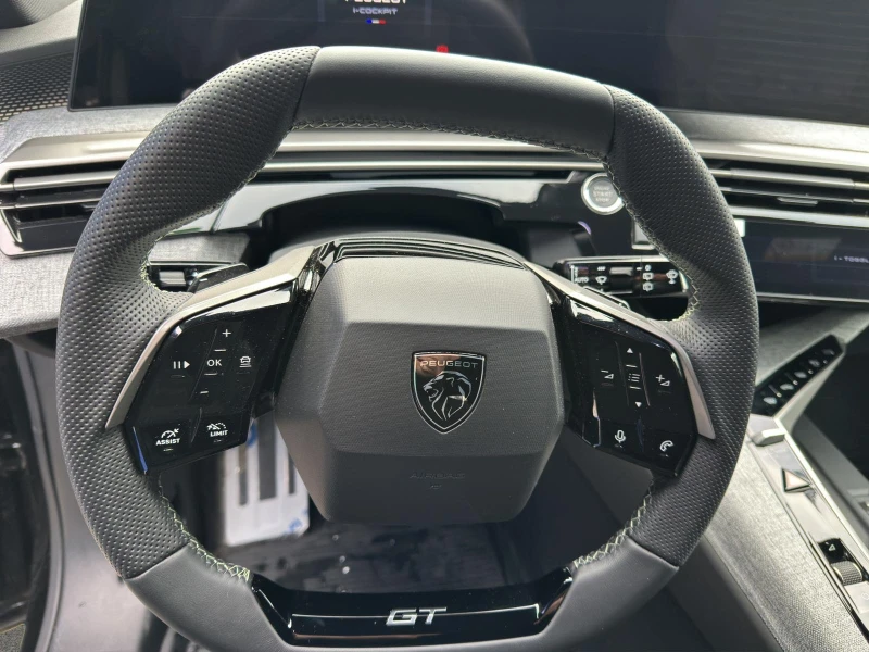 Peugeot 5008 GT 1.6 Plug-in HYBRID 2WD 195 e-DCS7 EURO 6.4, снимка 11 - Автомобили и джипове - 53097297
