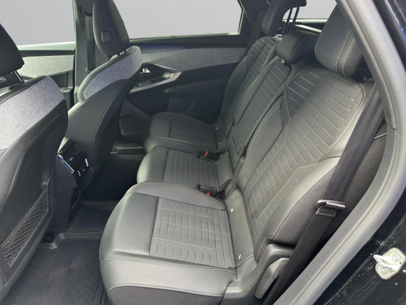 Peugeot 5008 GT 1.6 Plug-in HYBRID 2WD 195 e-DCS7 EURO 6.4, снимка 13 - Автомобили и джипове - 53097297