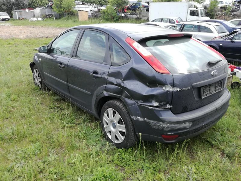 Ford Focus 1.6 tdci, снимка 2 - Автомобили и джипове - 25506221