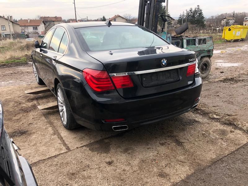 BMW 740  D X-DRIVE, снимка 1 - Автомобили и джипове - 27364745