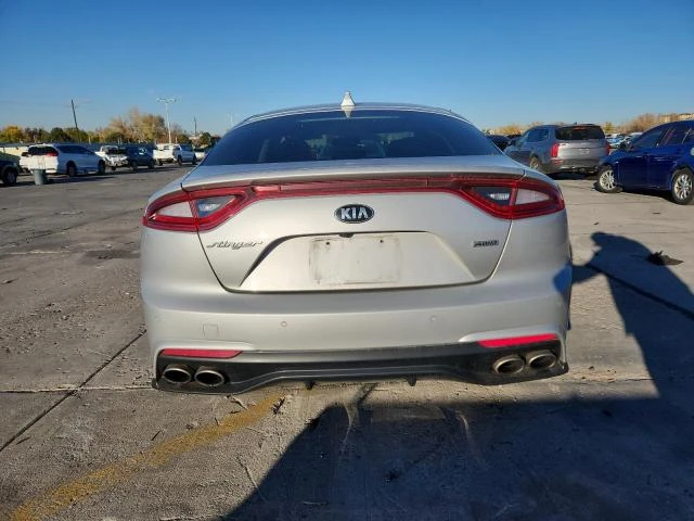 Kia Stinger 2.0L 4 Rear-wheel drive, снимка 11 - Автомобили и джипове - 53142625