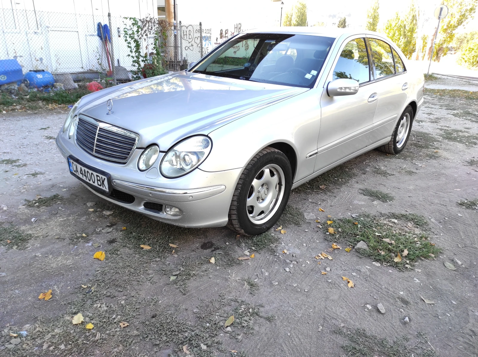 Mercedes-Benz E 200 2.0 ГАЗ, АВТОМАТ  | Mobile.bg — изображение 1