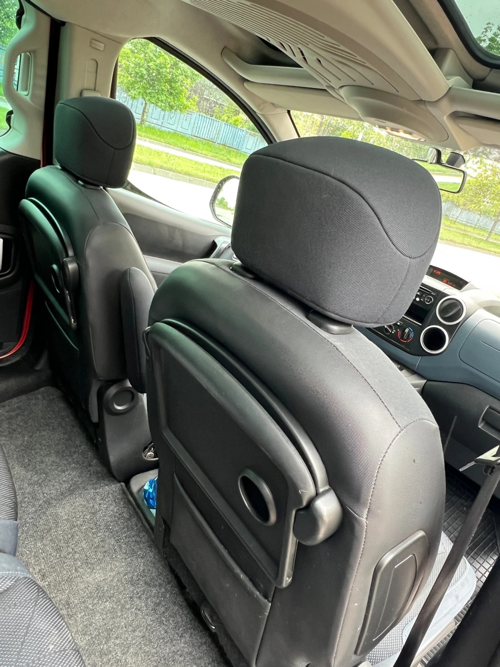 Peugeot Partner Tepee - изображение 10