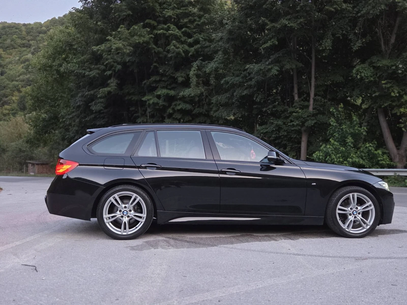 BMW 320 xDrive Touring F31 | Mobile.bg   5