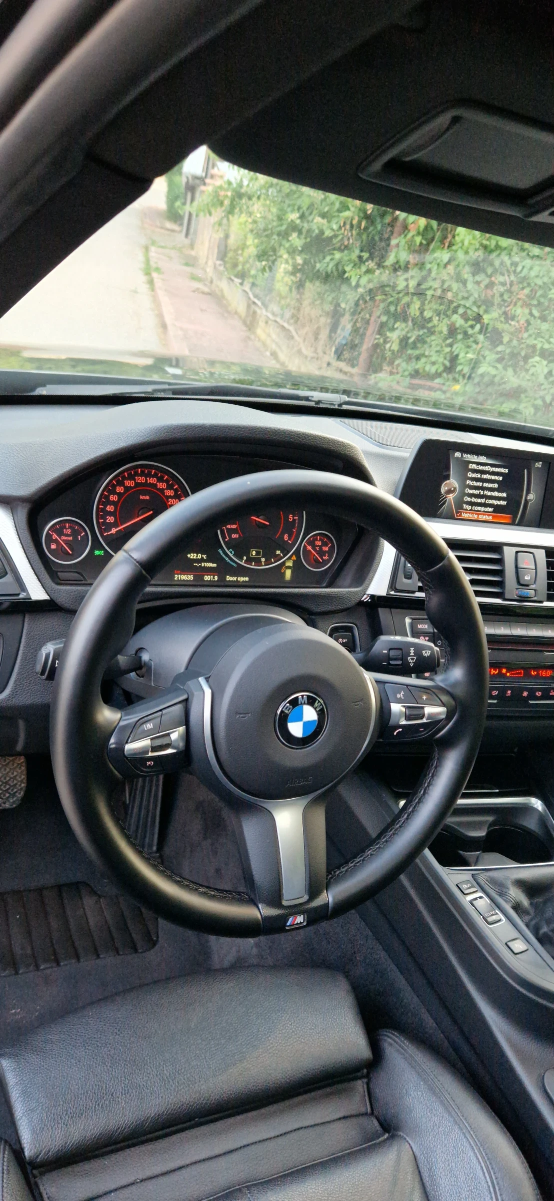 BMW 320 xDrive Touring F31 - изображение 9