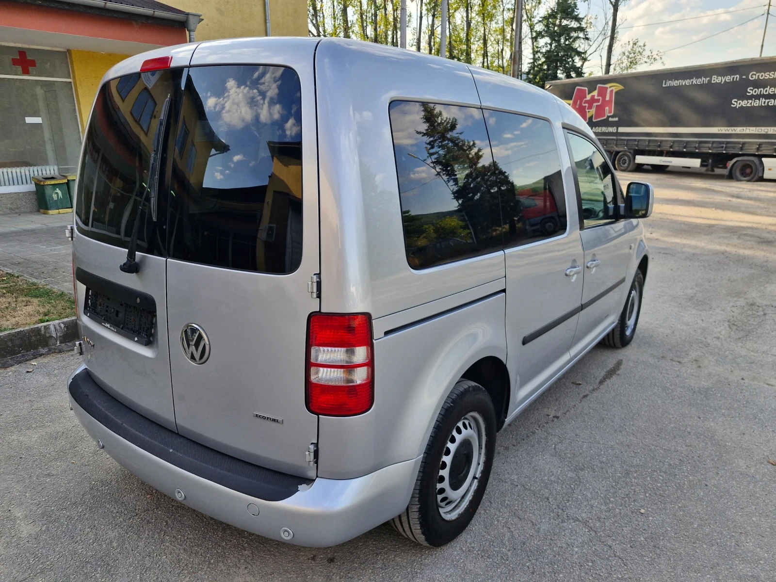 VW Caddy 2, 0* 109* LIFE* PDC* TUV* FACE* 7 МЕСТА  - изображение 6