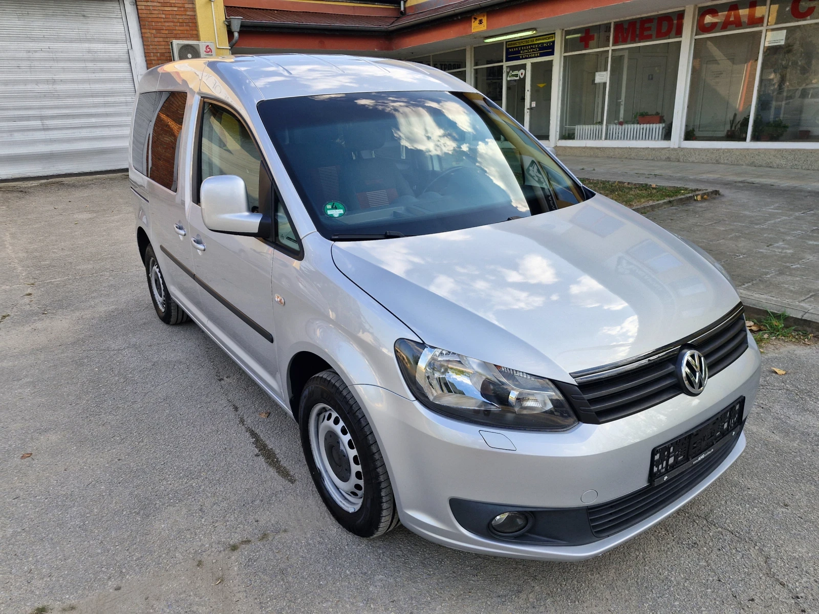 VW Caddy 2, 0* 109* LIFE* PDC* TUV* FACE* 7 МЕСТА  - изображение 8