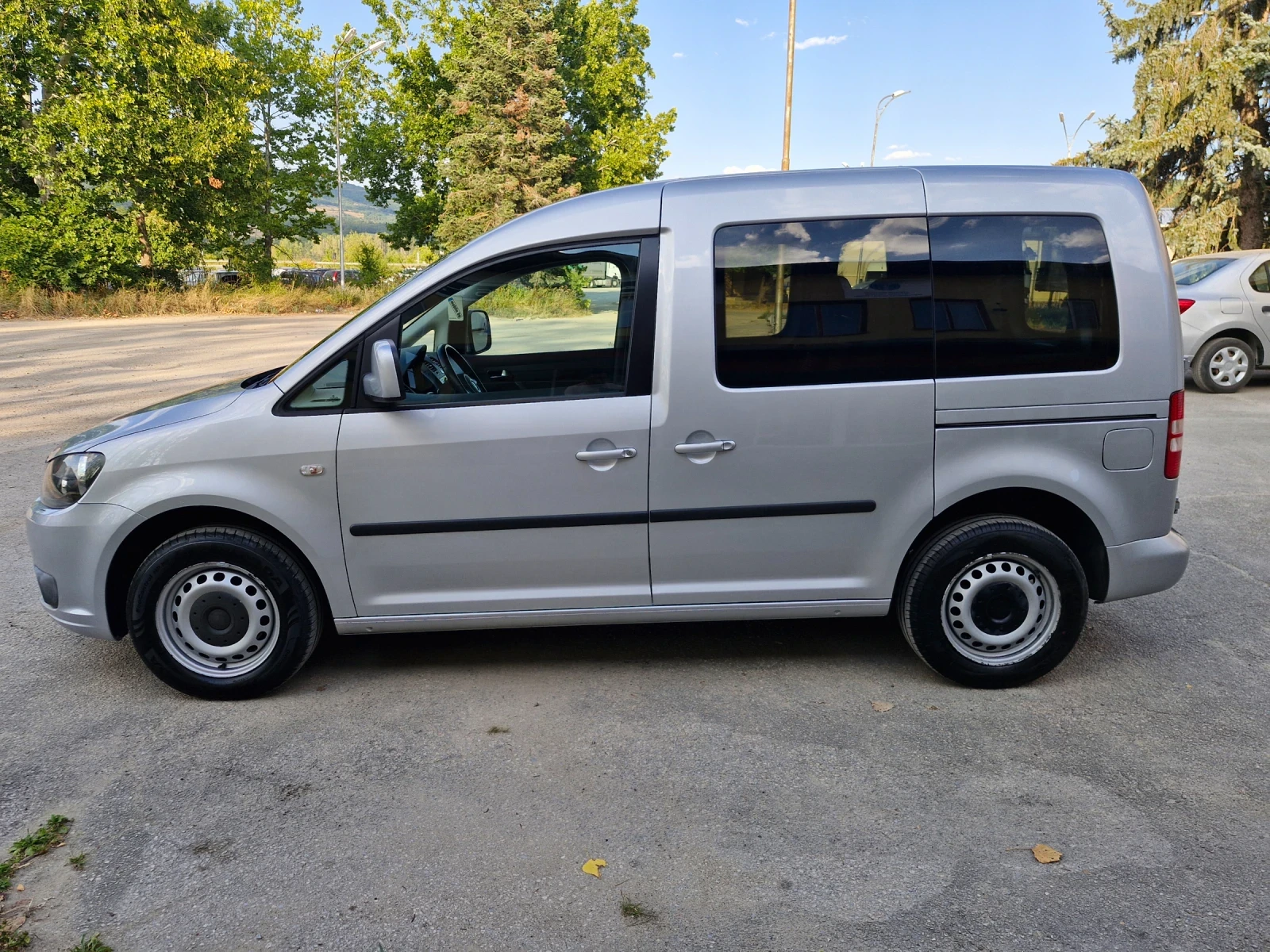 VW Caddy 2, 0* 109* LIFE* PDC* TUV* FACE* 7 МЕСТА  - изображение 3