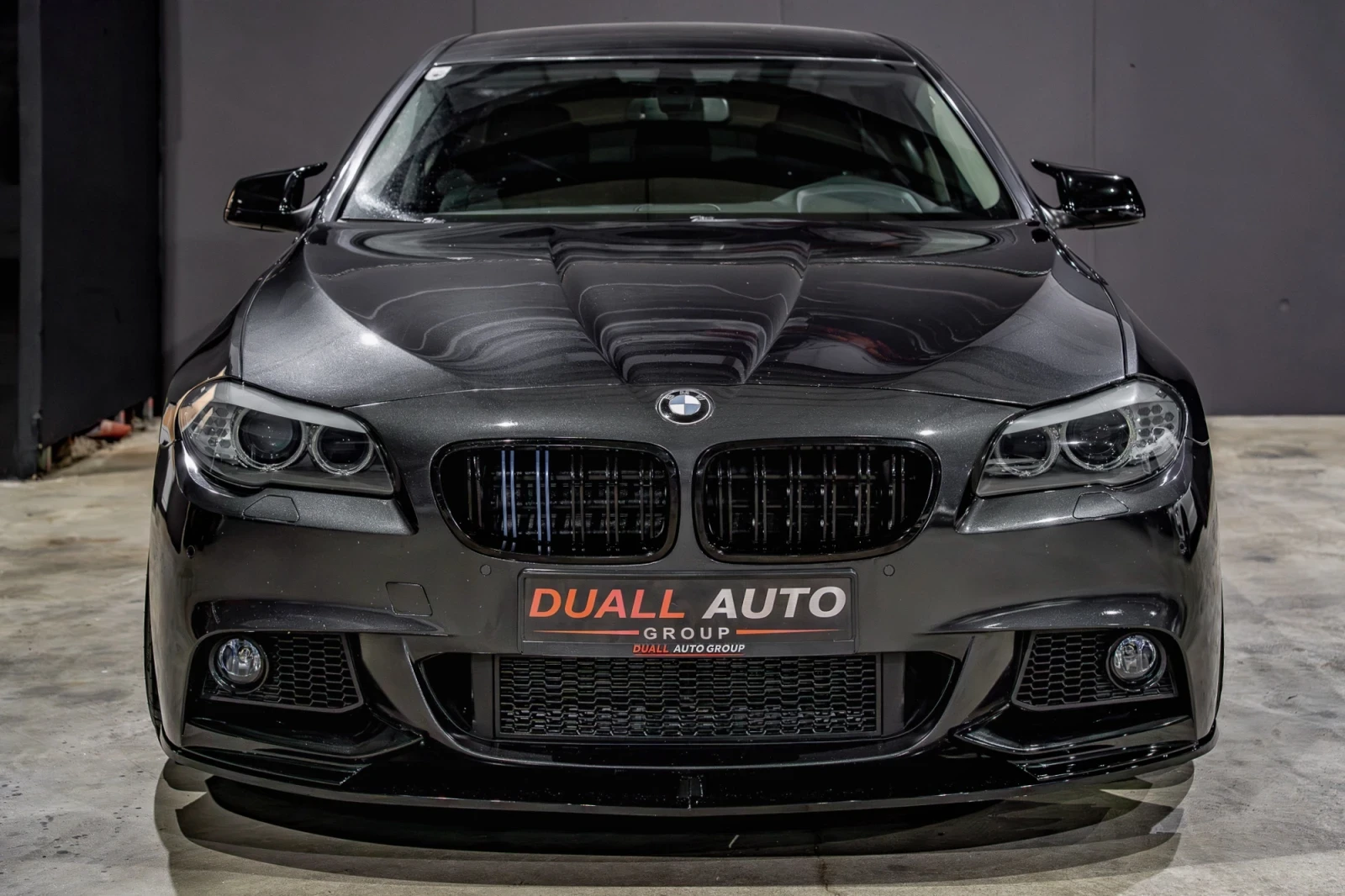 BMW 530 D / M-PERFORMANCE / AKRAPOVIC /8ZF / CARBON /  - изображение 2