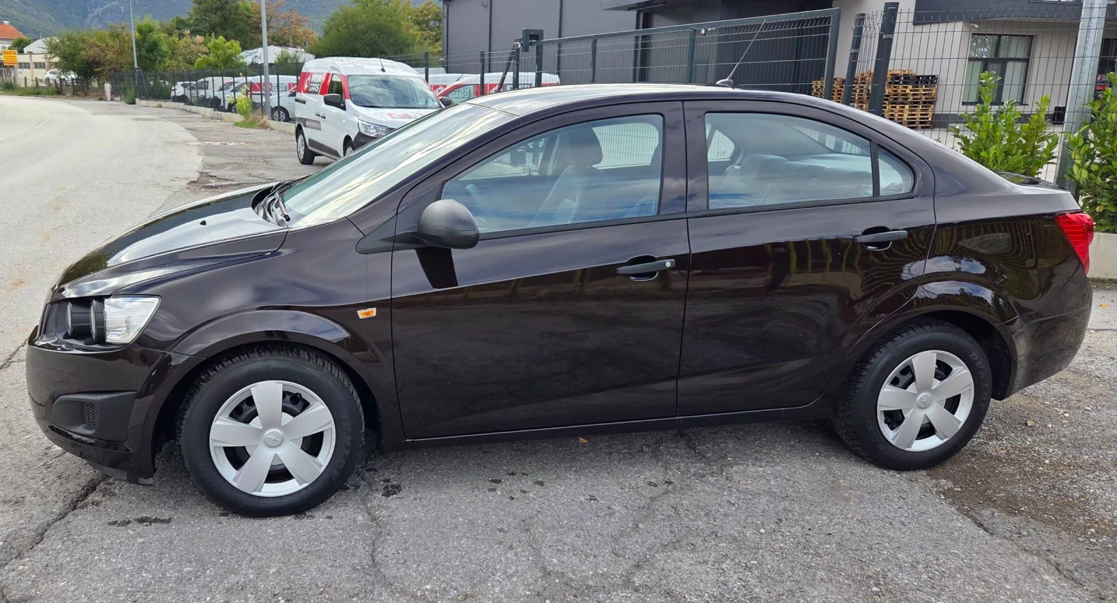 Chevrolet Aveo 1.2 .бензин - изображение 4