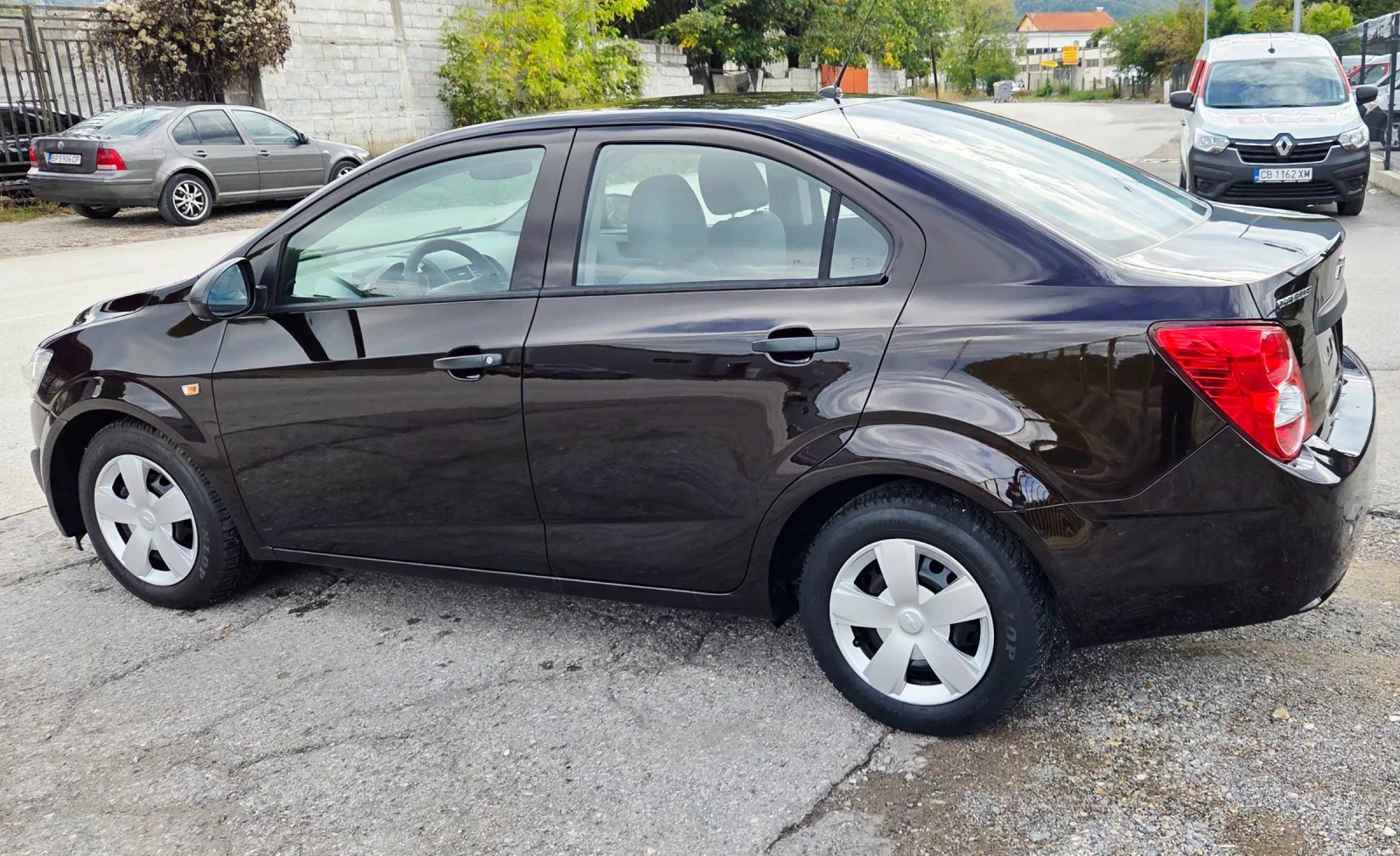 Chevrolet Aveo 1.2 .бензин - изображение 3