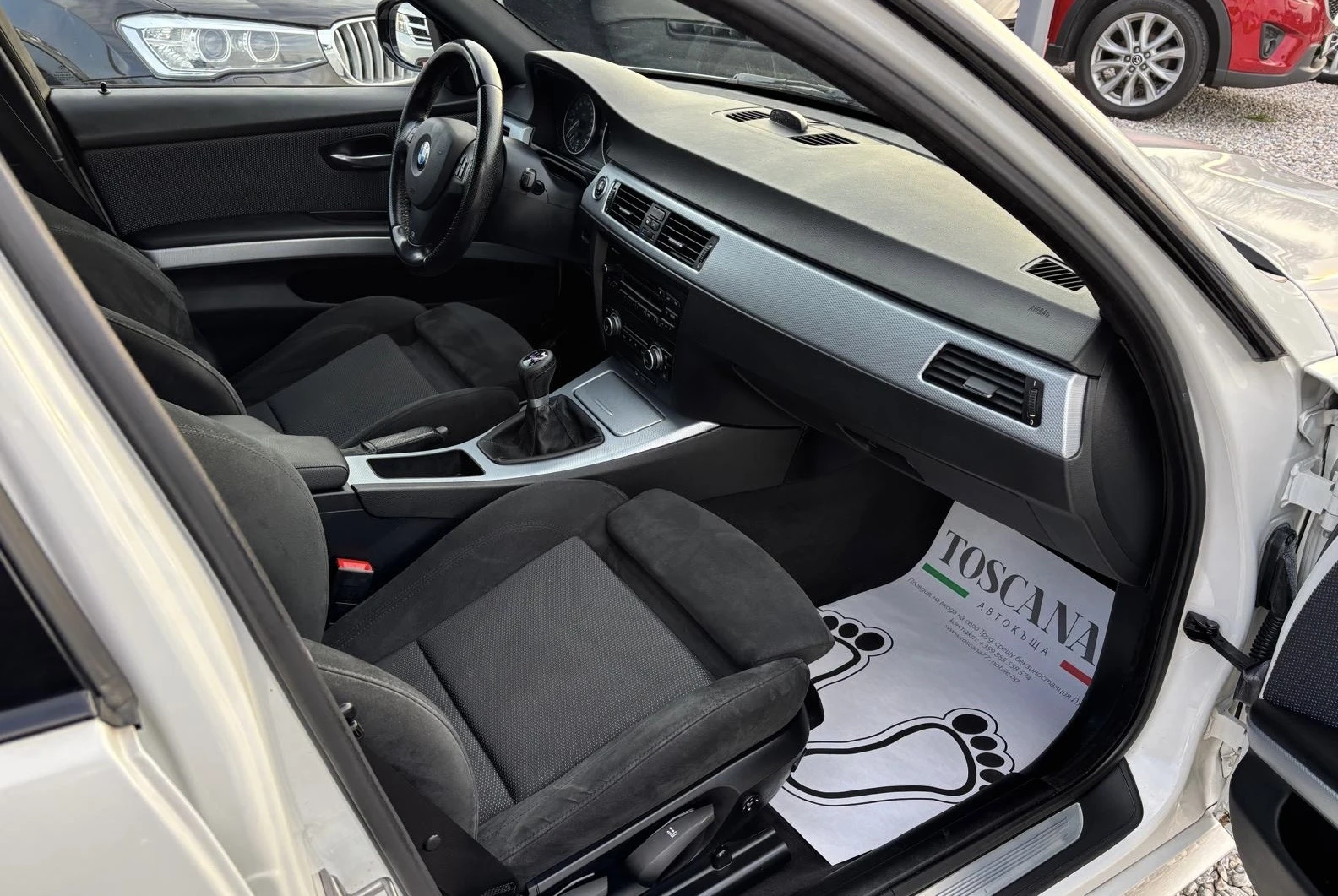 BMW 320 d* xDrive* Msport* Лизинг, снимка 8 - Автомобили и джипове - 53710998