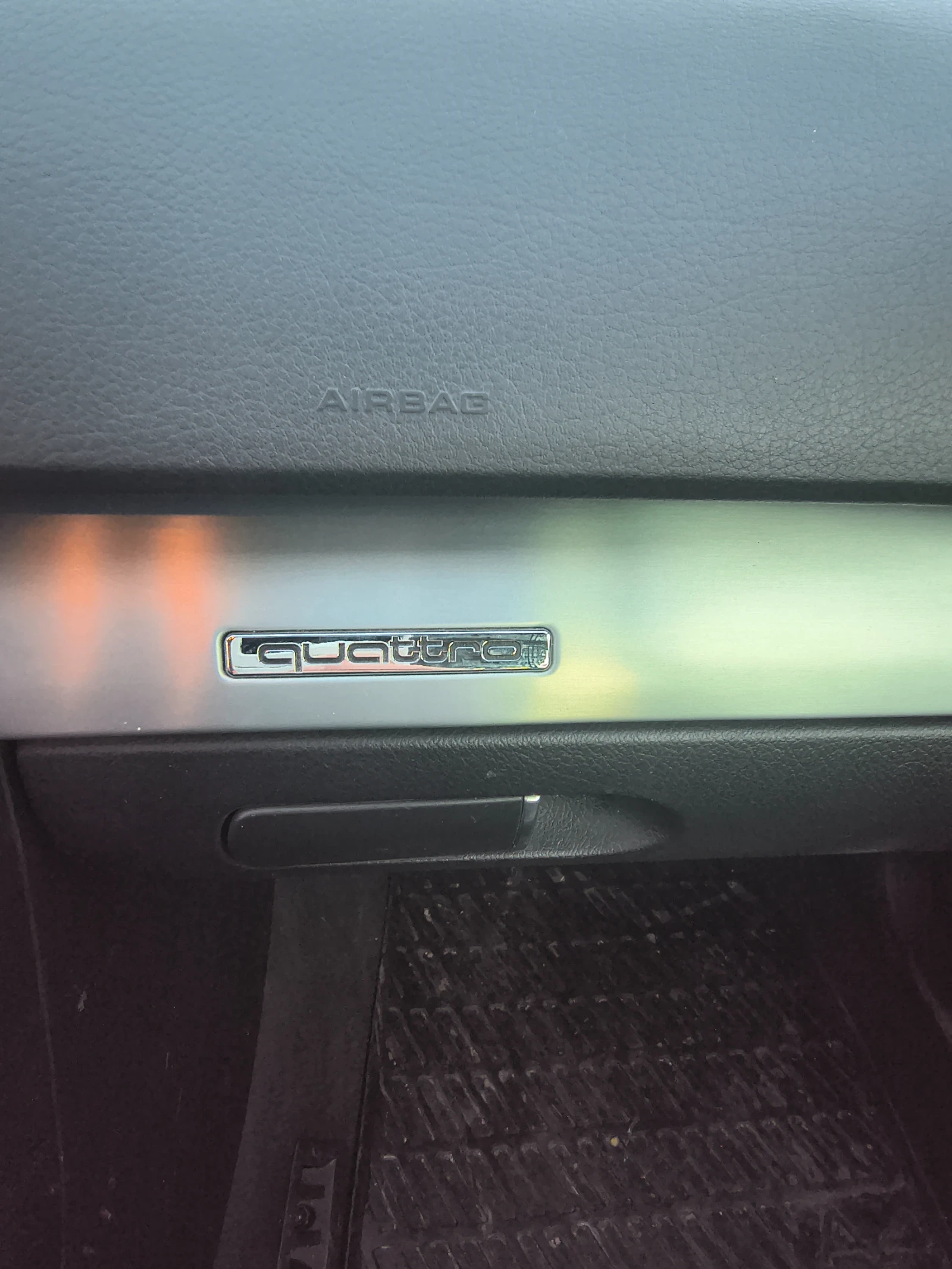 Audi A4 Allroad 3.0, снимка 12 - Автомобили и джипове - 53829751