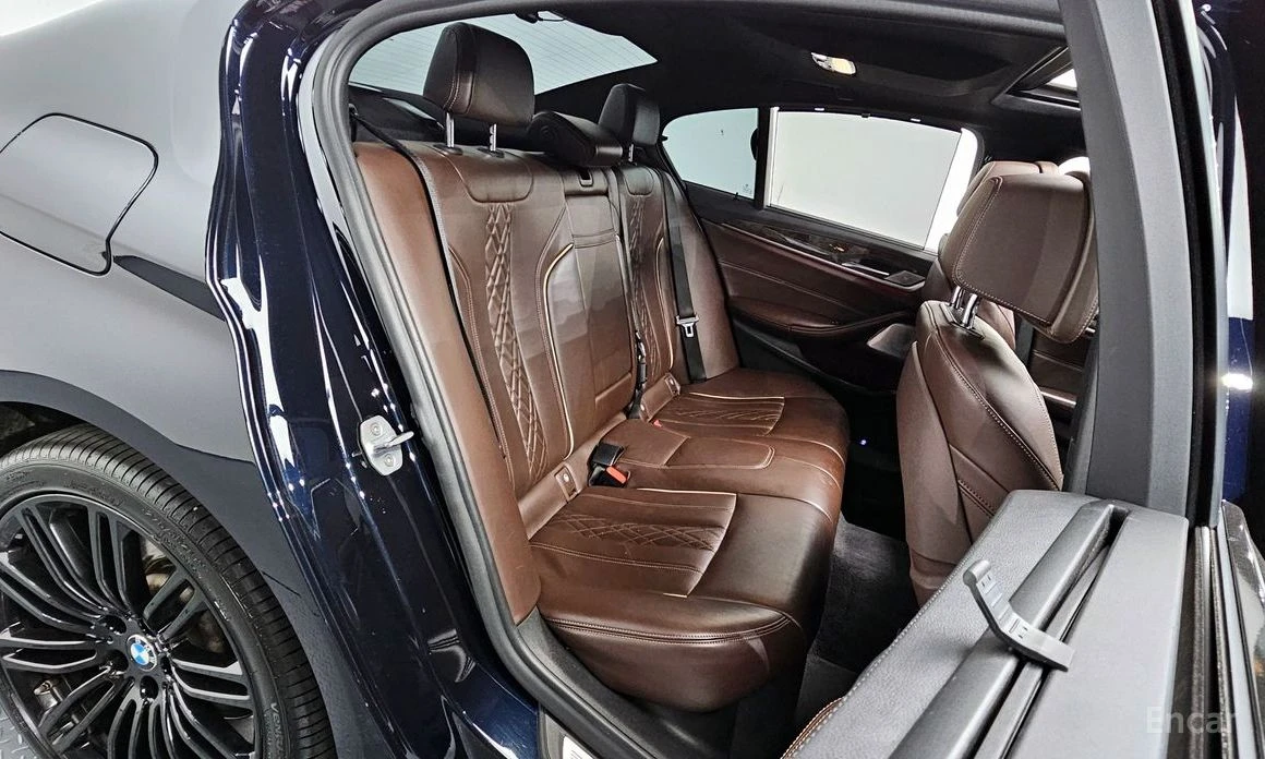 BMW 540 * xDrive* M-Sport PLUS* FULL* , снимка 12 - Автомобили и джипове - 53860081