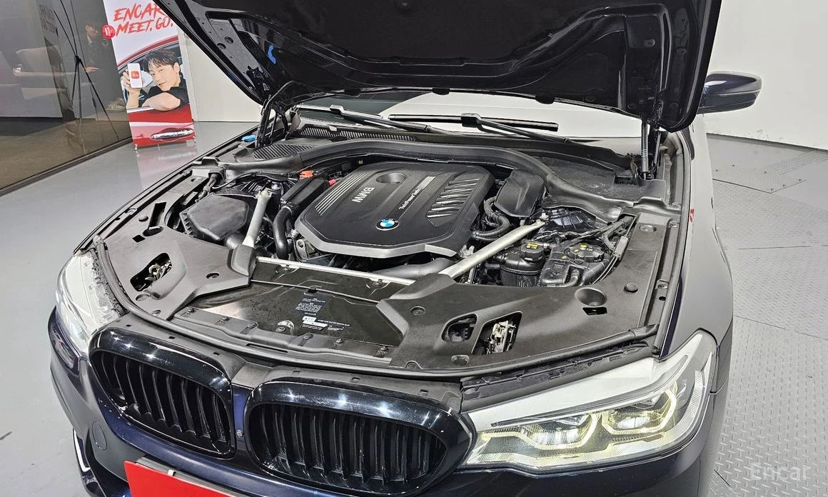 BMW 540 * xDrive* M-Sport PLUS* FULL* , снимка 6 - Автомобили и джипове - 53860081