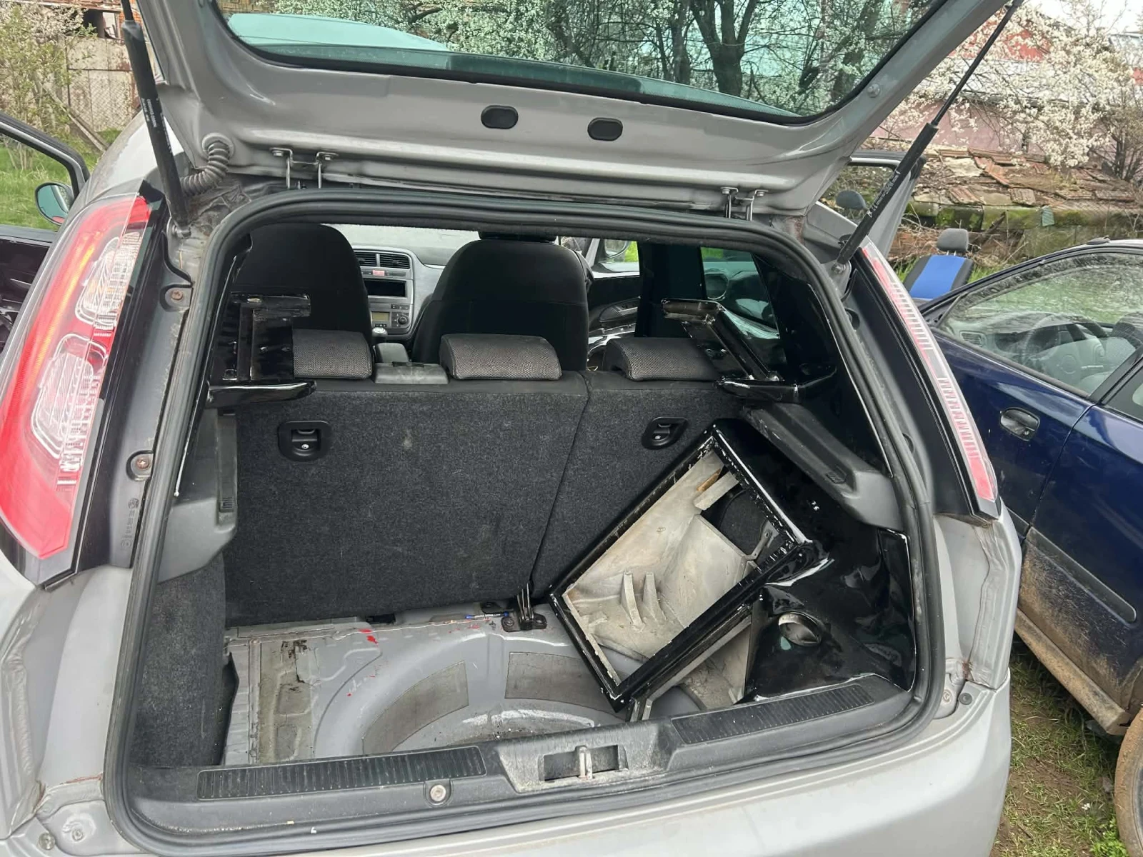 Fiat Punto Abarth 1.9 jtd, снимка 10 - Автомобили и джипове - 54072476