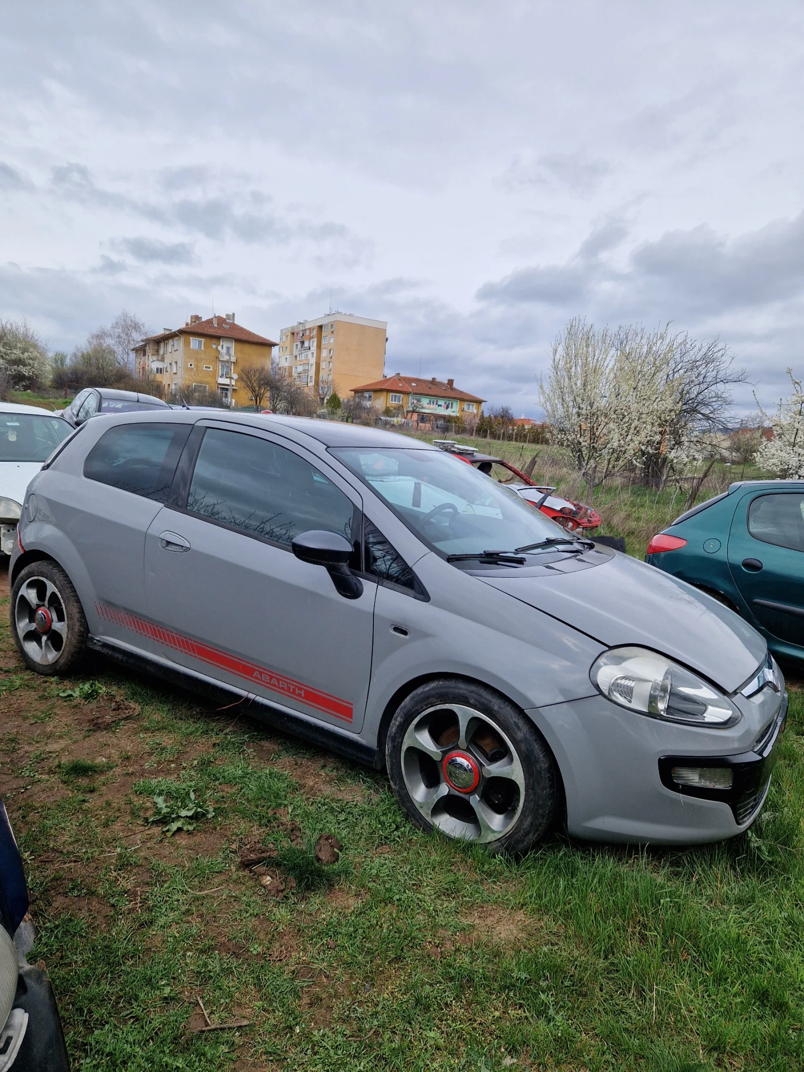 Fiat Punto Abarth 1.9 jtd, снимка 7 - Автомобили и джипове - 54072476