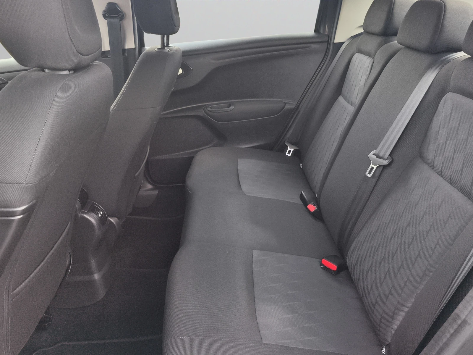 Citroen C-Elysee SHINE BlueHDi 100 S&S BM6 E6//2102244, снимка 12 - Автомобили и джипове - 54632199