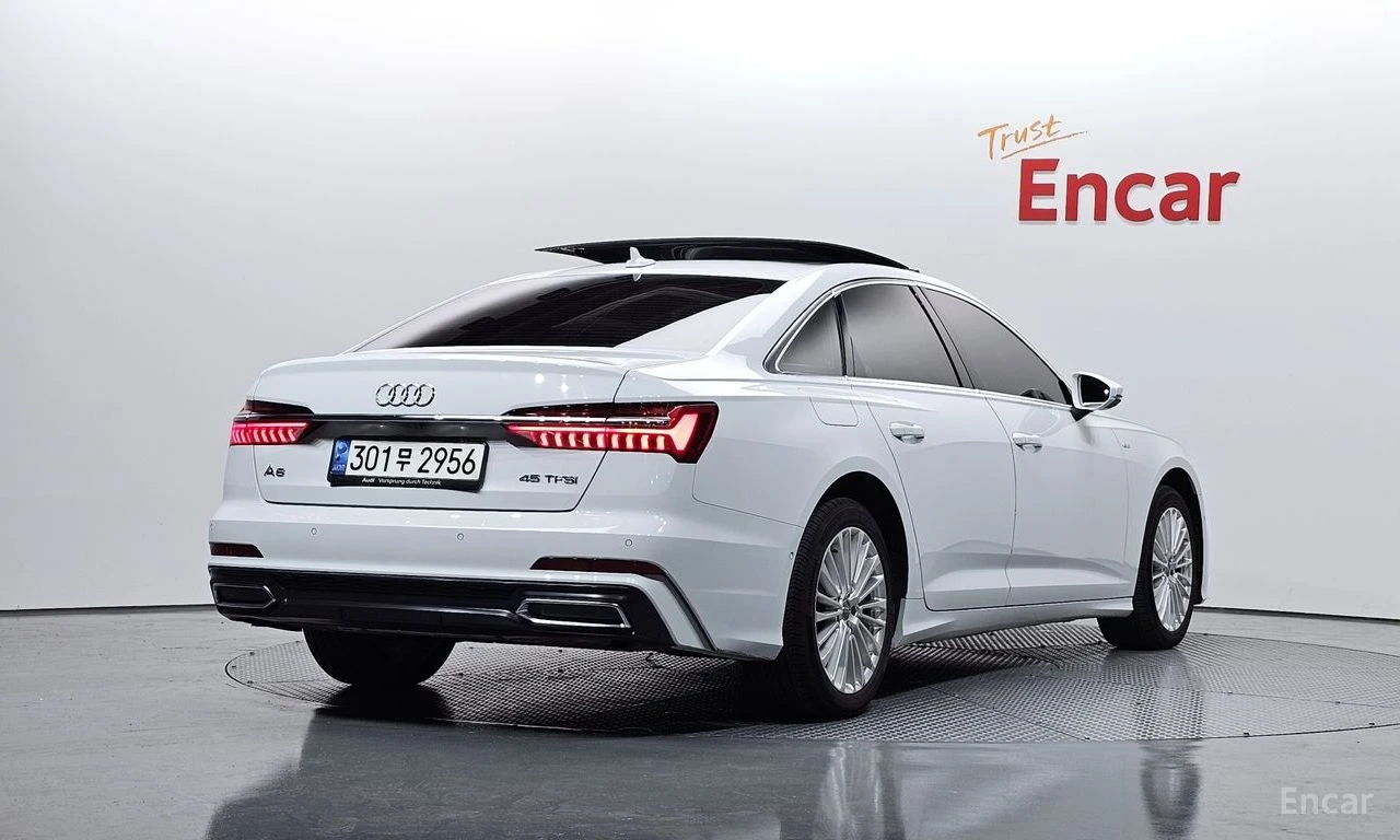 Audi A6 45 TFSI PREMIUM* КОЖА* ПОДГP* ОБДУХВ* LINE ASS* 36, снимка 2 - Автомобили и джипове - 54646907