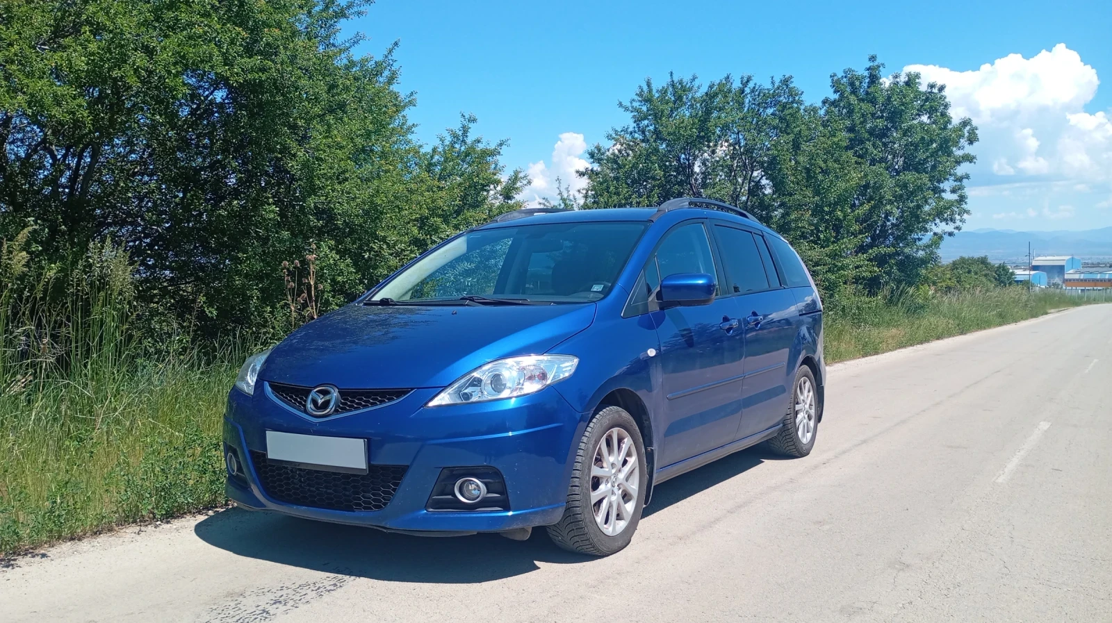 Mazda 5 2.0!, снимка 2 - Автомобили и джипове - 54704013