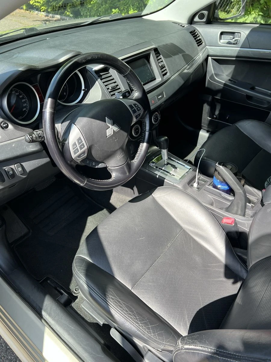 Mitsubishi Lancer, снимка 5 - Автомобили и джипове - 55039969