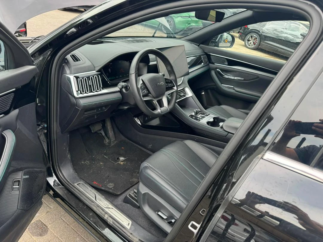 BYD Sealion 06 DM-i Plug In Hybride, снимка 7 - Автомобили и джипове - 55125187