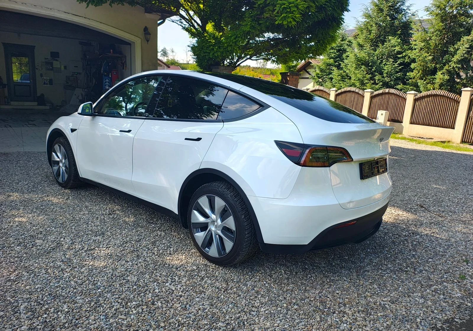 Tesla Model Y 4х4 LONG RANGE!!!, снимка 7 - Автомобили и джипове - 55265027
