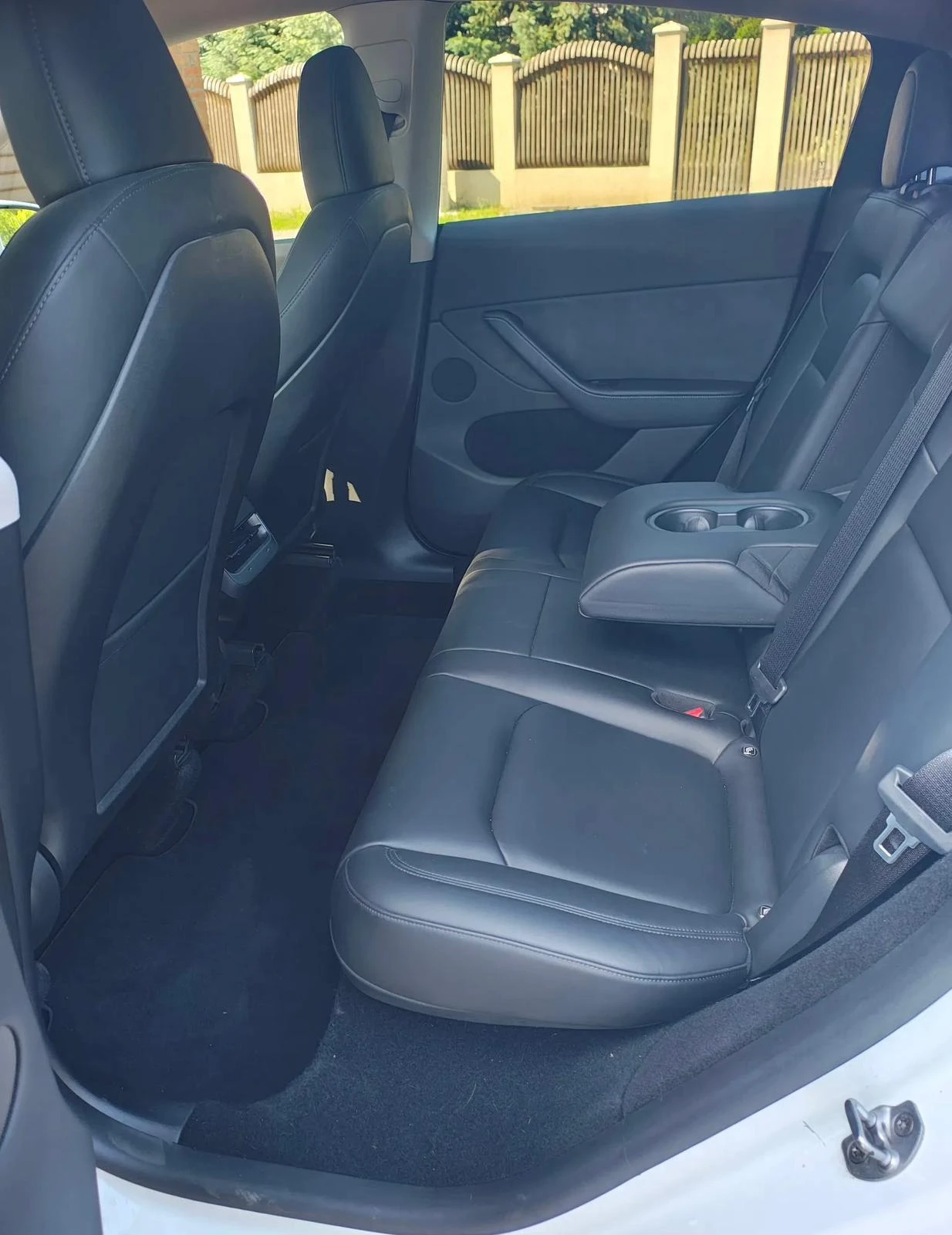 Tesla Model Y 4х4 LONG RANGE!!!, снимка 9 - Автомобили и джипове - 55265027