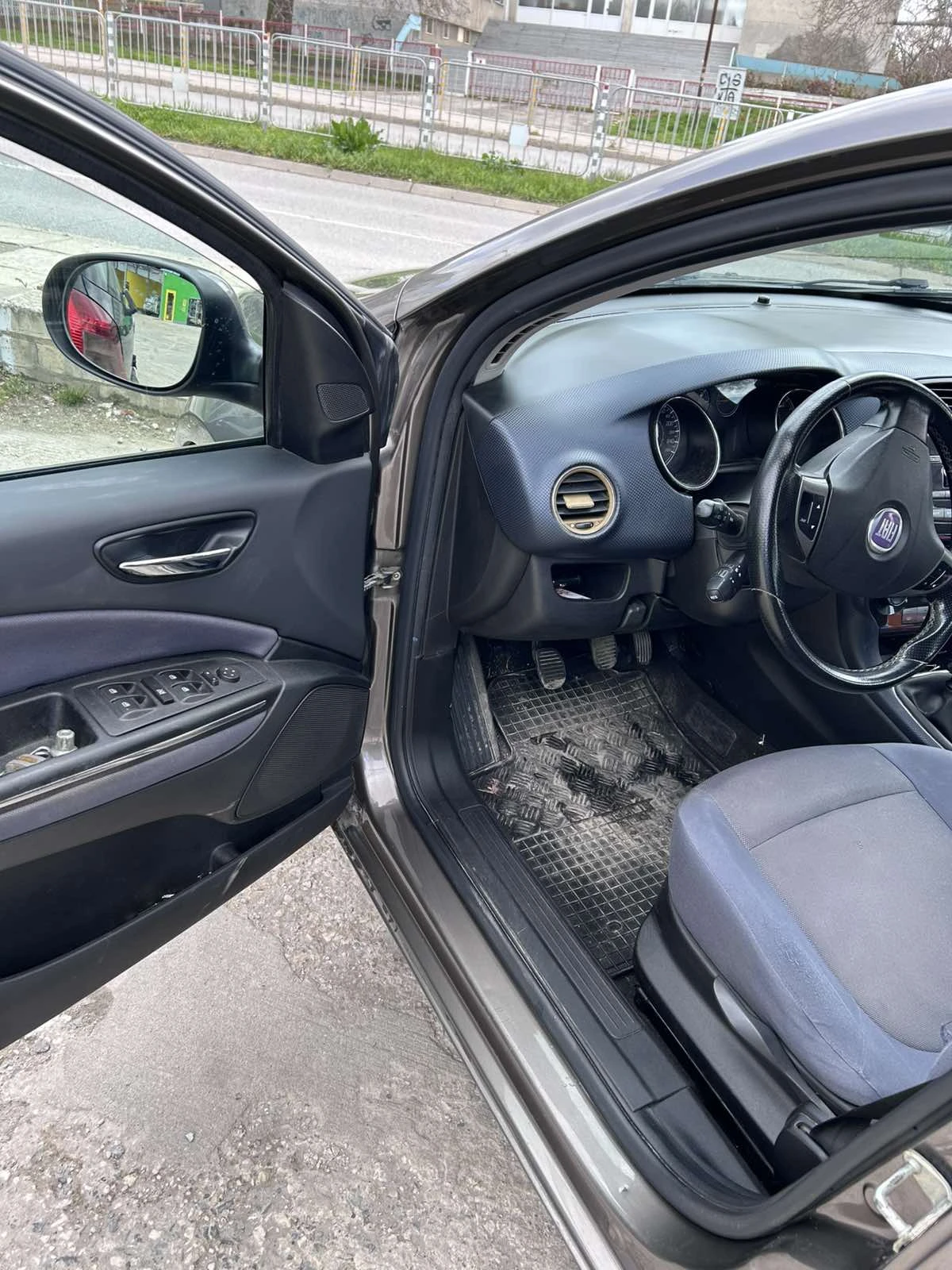 Fiat Bravo JTD, снимка 3 - Автомобили и джипове - 55905609