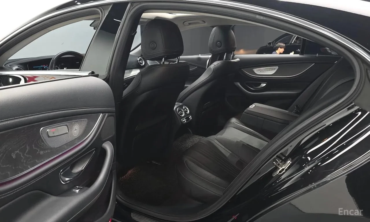 Mercedes-Benz CLS 400 d 4MATIC /ОБДУХВАНЕ/ШИБИДАХ/ДИСТРОНИК/360, снимка 11 - Автомобили и джипове - 56140148