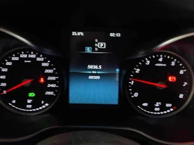Mercedes-Benz GLC 300 * CARFAX * ПАНОРАМА * 360 КАМЕРА * АВТОКРЕДИТ * , снимка 9