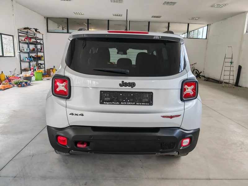 Jeep Renegade 2.0 DIZEL 170KN, снимка 4 - Автомобили и джипове - 49529769