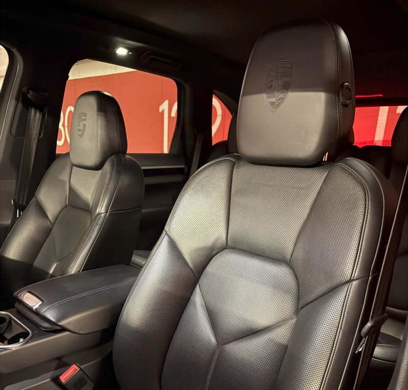 Porsche Cayenne Platinium Edition, снимка 4 - Автомобили и джипове - 52657218