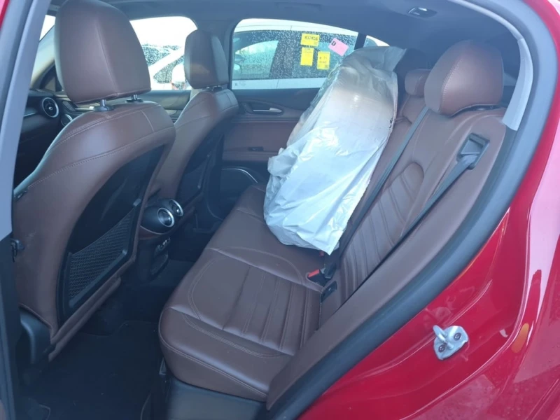 Alfa Romeo Stelvio * TI LUSSO * CARFAX * , снимка 13 - Автомобили и джипове - 52753940