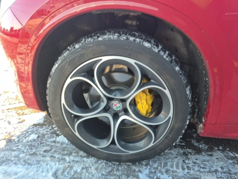 Alfa Romeo Stelvio * TI LUSSO * CARFAX * , снимка 6 - Автомобили и джипове - 52753940